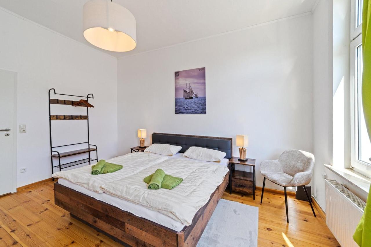 Infinity Stay: Bis Zu 6 Personen Zentrumsnah Wassernah Netflix Wilhelmshaven Dış mekan fotoğraf